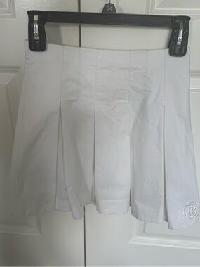Burberry TB Gaya White Pleated logo Skirt size 10Y